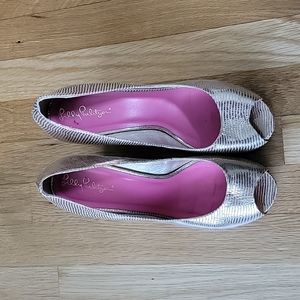 Lilly Pulitzer Via Palm Beach Metallic Gold Embossed Wedges Peep Toe